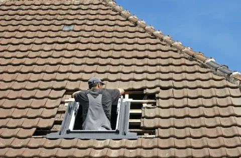 Pose de velux - Avoise